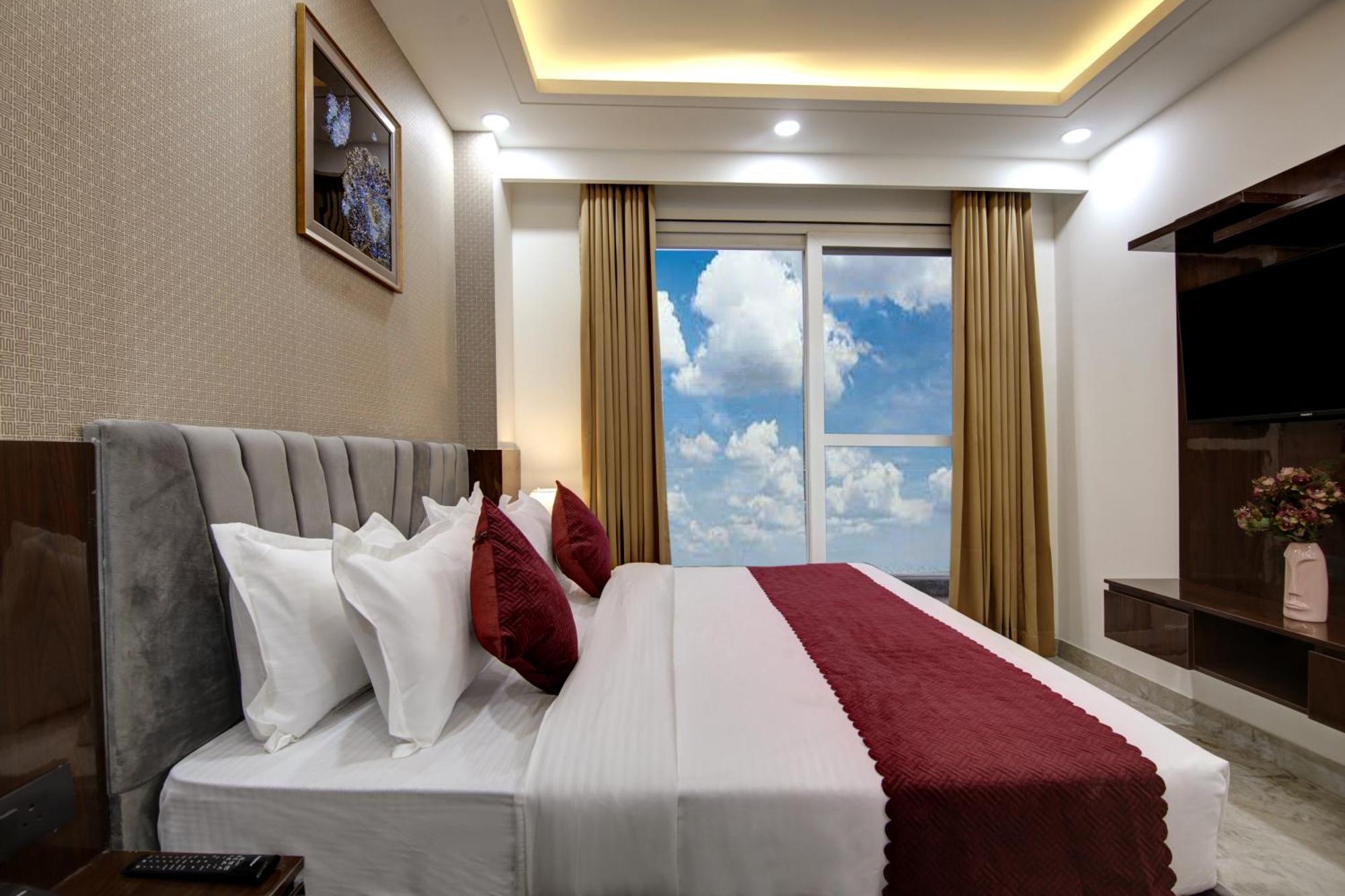 Limewood Stay - Millennium Huda City Center Gurgaon Exterior foto